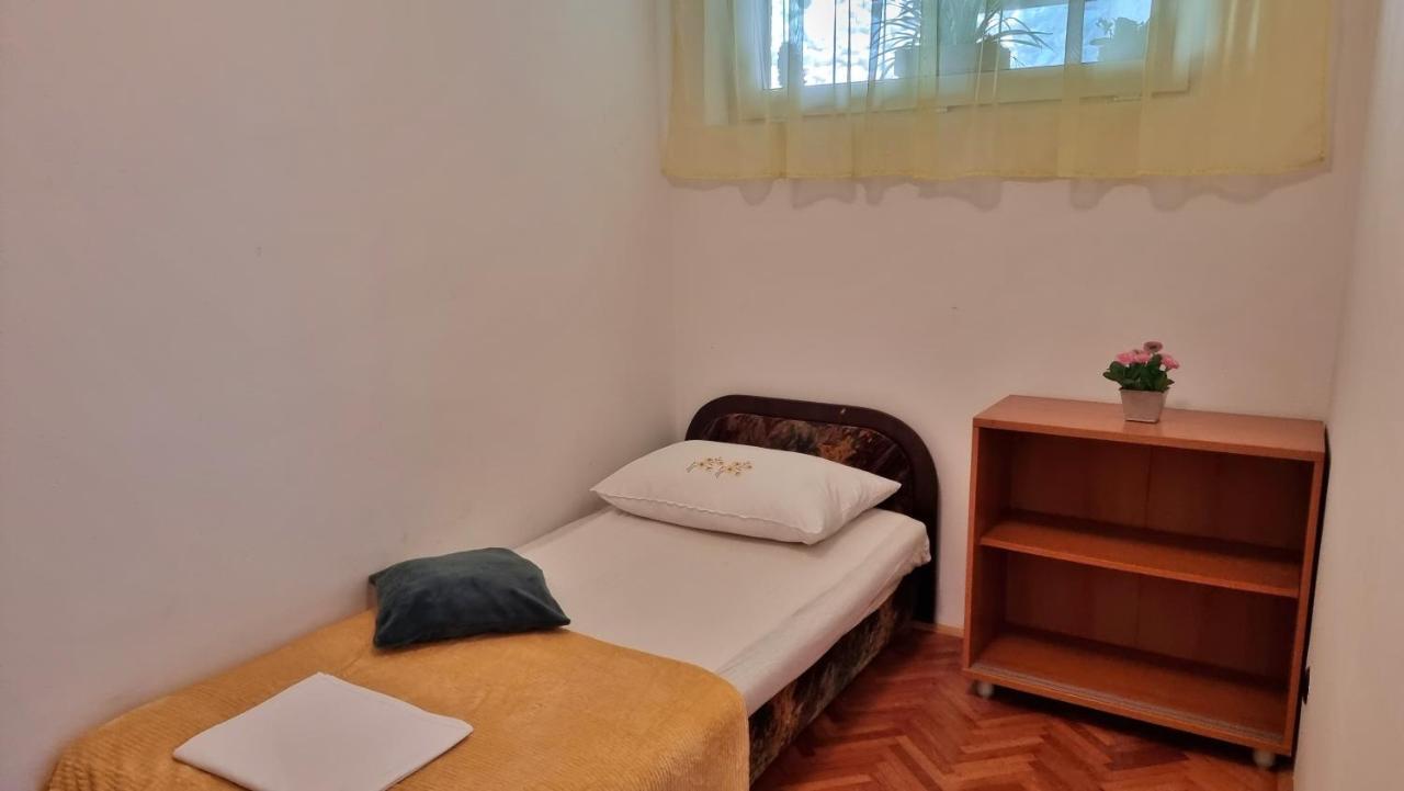 Apartment Tica Omis Ngoại thất bức ảnh